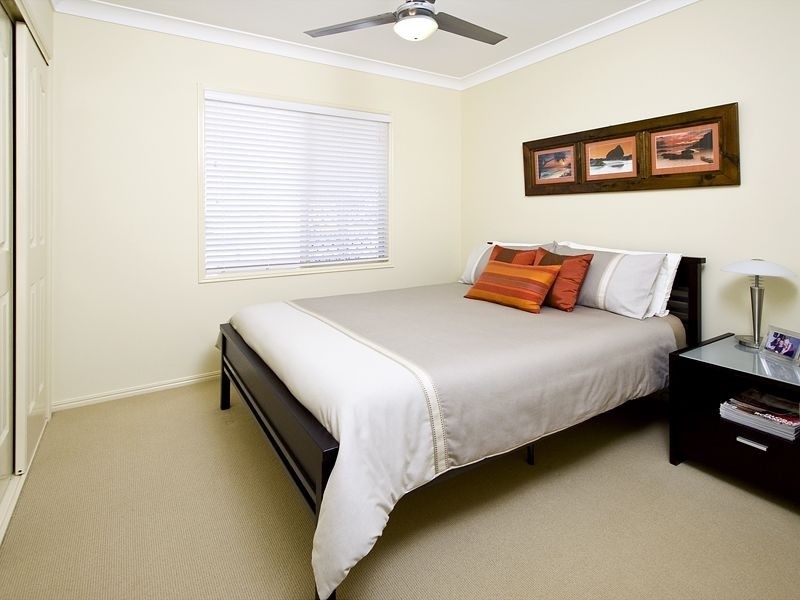 10 EMANUAL COURT, Eatons Hill QLD 4037