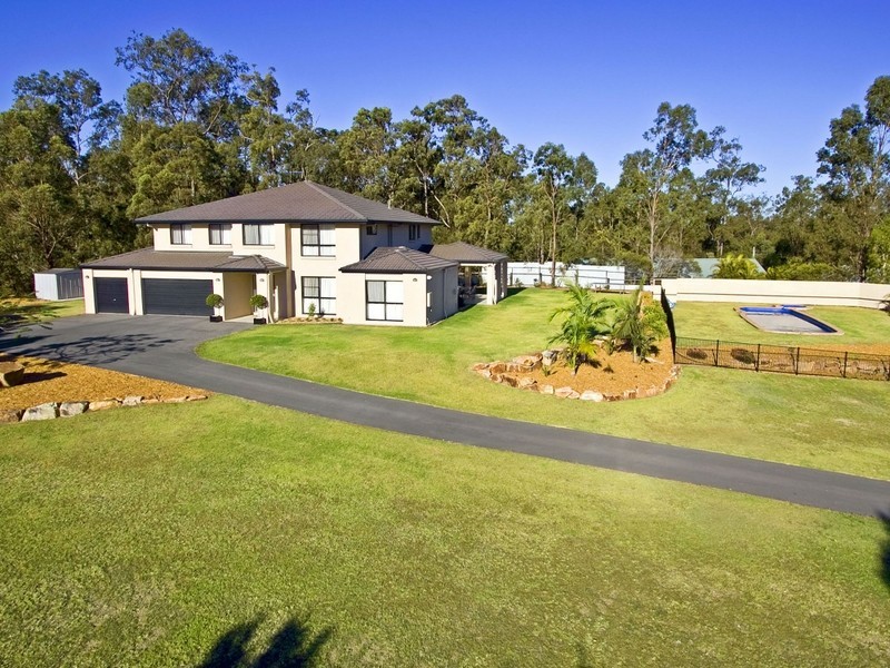4 Correa Court, Cashmere QLD 4500