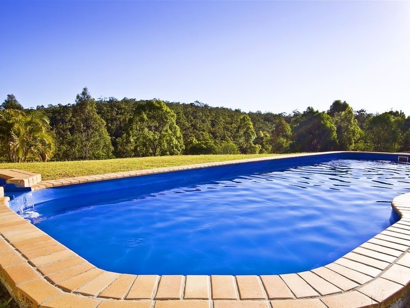 4 Correa Court, Cashmere QLD 4500