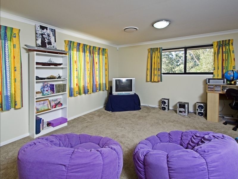 4 Correa Court, Cashmere QLD 4500