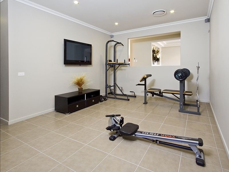 8 Trevor Place, Cashmere QLD 4500