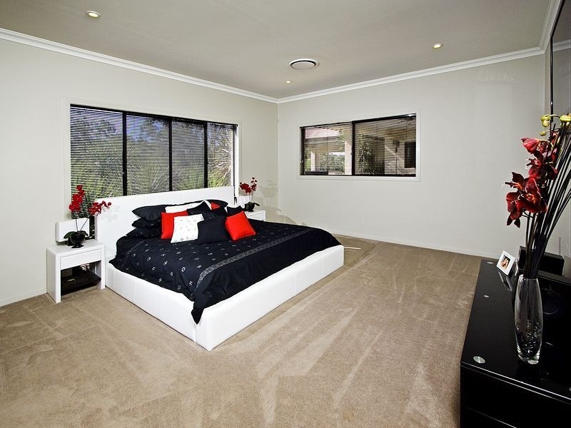 8 Trevor Place, Cashmere QLD 4500