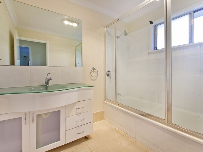 20 Blaxland Street, Capalaba QLD 4157