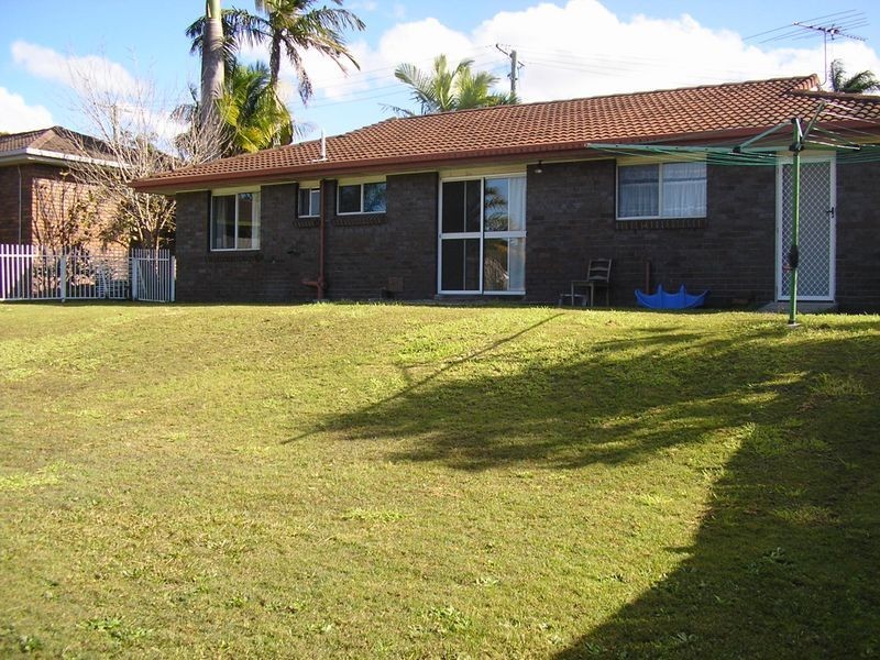 8 Redwood Ct, Capalaba QLD 4157