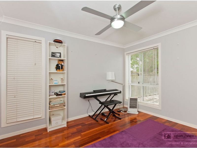 16 Mooroondu Road, Thorneside QLD 4158