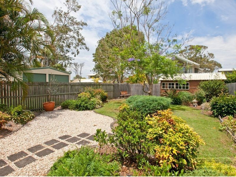 16 Mooroondu Road, Thorneside QLD 4158