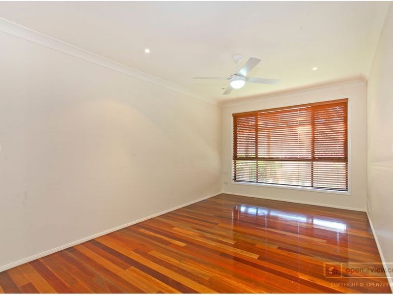 3 Hilary Avenue, Redland Bay QLD 4165