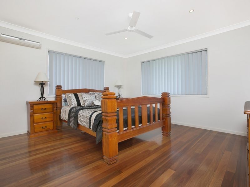 9 Base Street, Victoria Point QLD 4165