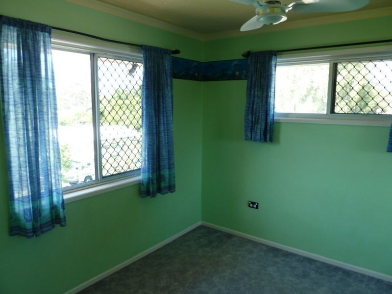 21 Charles Street, Birkdale QLD 4159