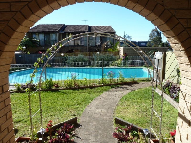 10/10 Pittwin Rd North, Capalaba QLD 4157