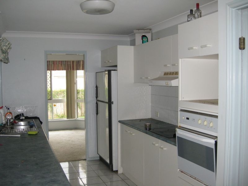 12 Zandra Street, Capalaba QLD 4157