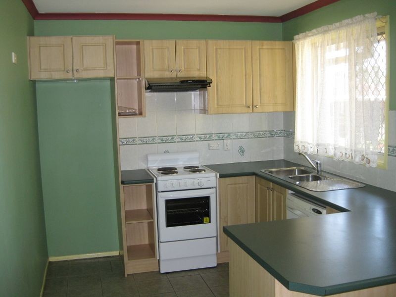 4 Vienna Rd, Alexandra Hills QLD 4161