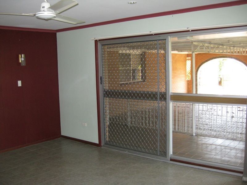 4 Vienna Rd, Alexandra Hills QLD 4161