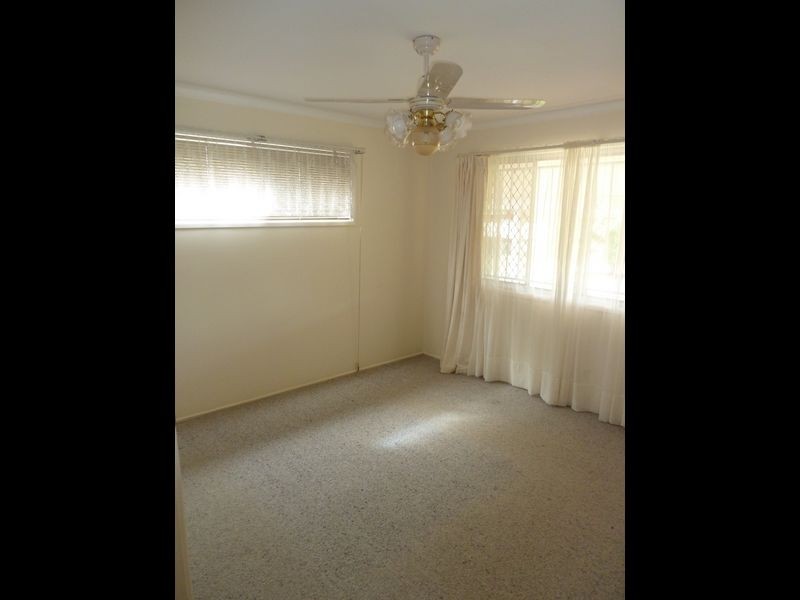 33 Lyndon Rd, Sheldon QLD 4157