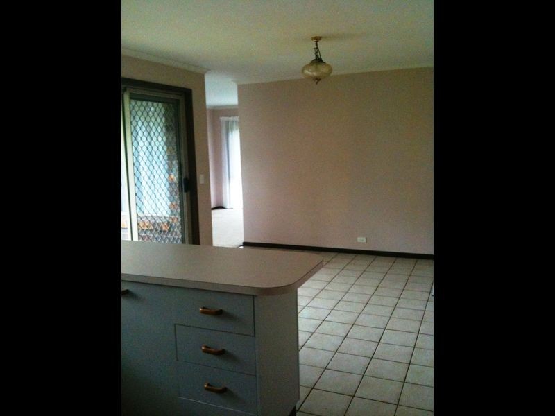 1 Hixon Court, Alexandra Hills QLD 4161