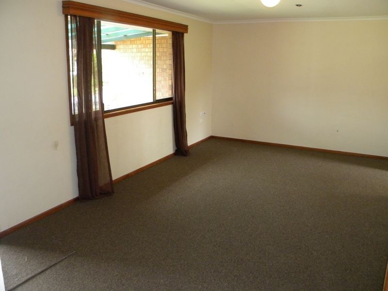 9 Ogilvie St, Alexandra Hills QLD 4161