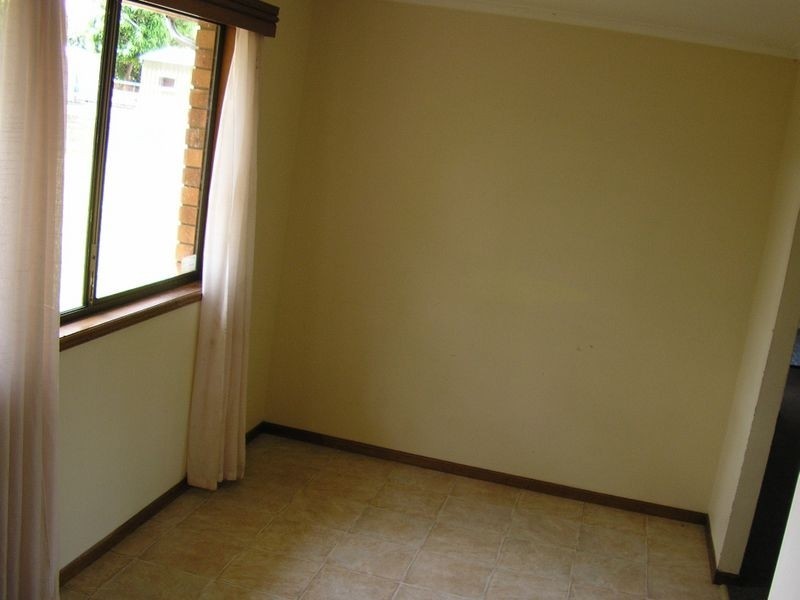 9 Ogilvie St, Alexandra Hills QLD 4161