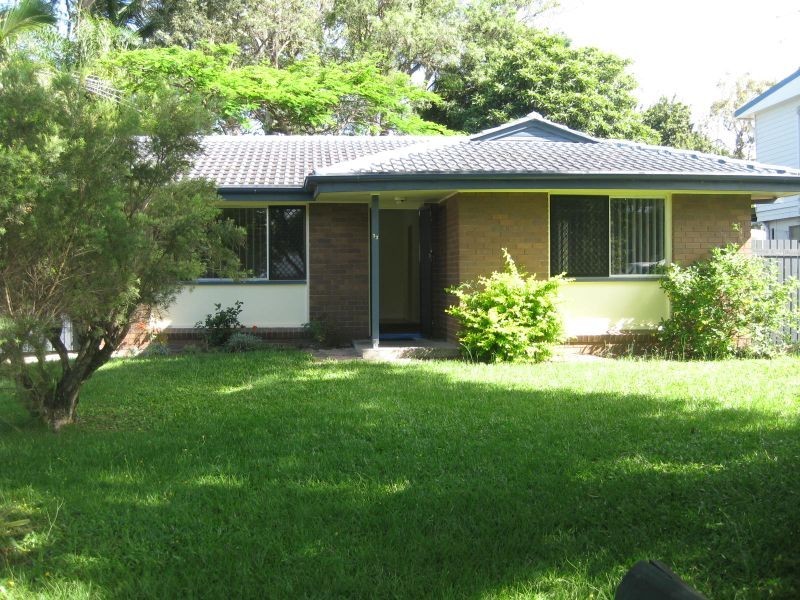 33 Wentworth Drive, Capalaba QLD 4157