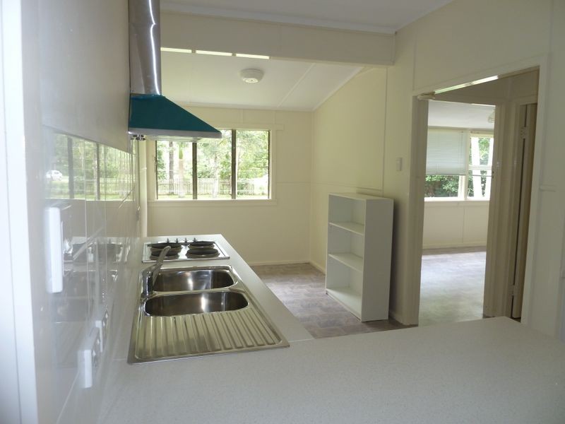 945 New Cleveland Road, Gumdale QLD 4154