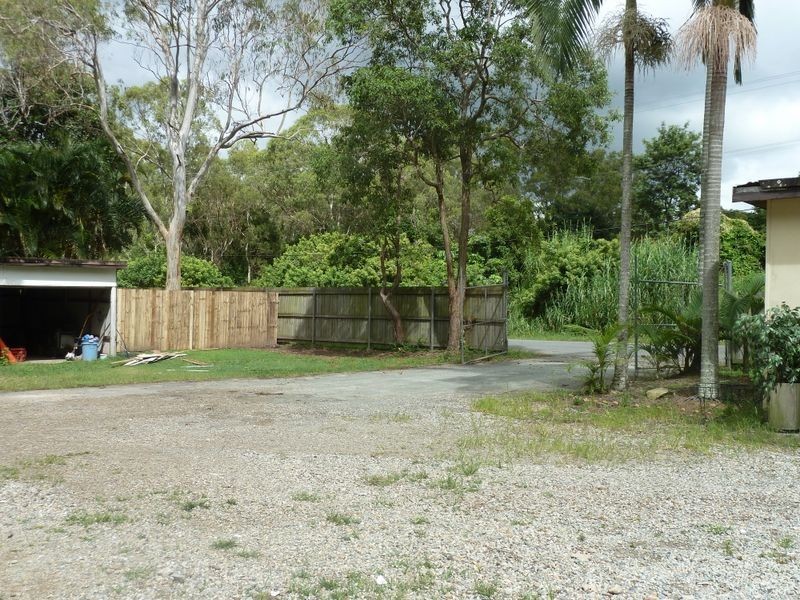 945 New Cleveland Road, Gumdale QLD 4154