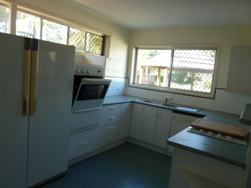 2/10 Cook Street, Capalaba QLD 4157