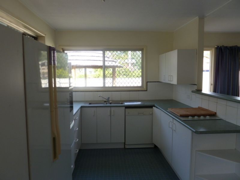 2/10 Cook Street, Capalaba QLD 4157