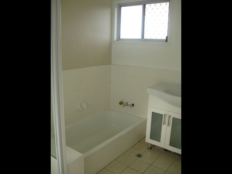 30 Ogilvie St, Alexandra Hills QLD 4161