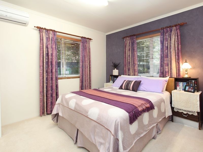 241 Redland Bay Rd, Capalaba QLD 4157