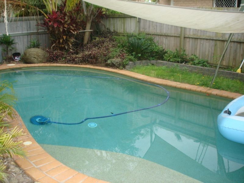 2 Zambelli Street, Victoria Point QLD 4165