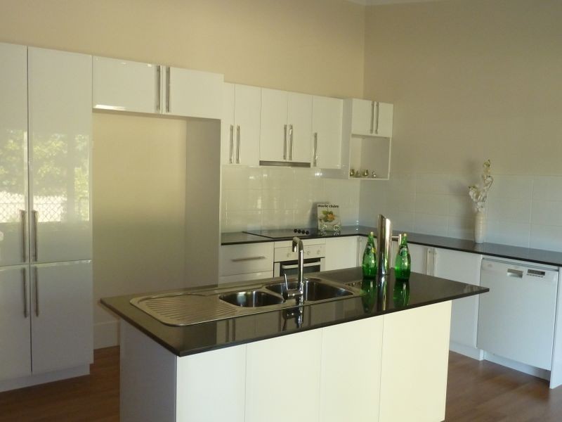 8 Willard Road, Capalaba QLD 4157