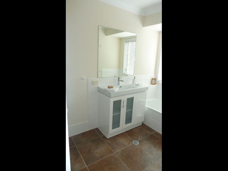 8 Willard Road, Capalaba QLD 4157