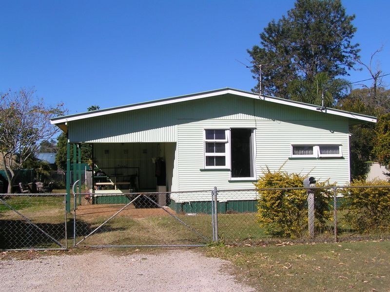 53 Thorne Road, Birkdale QLD 4159