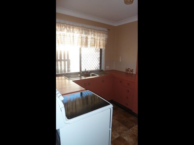 16 Magpie Street, Birkdale QLD 4159