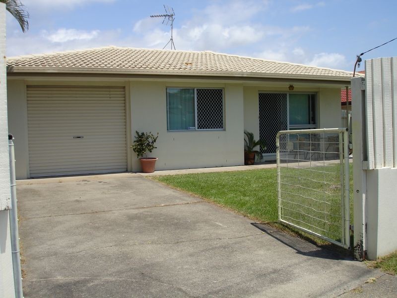 230 Bayview Street, Runaway Bay QLD 4216