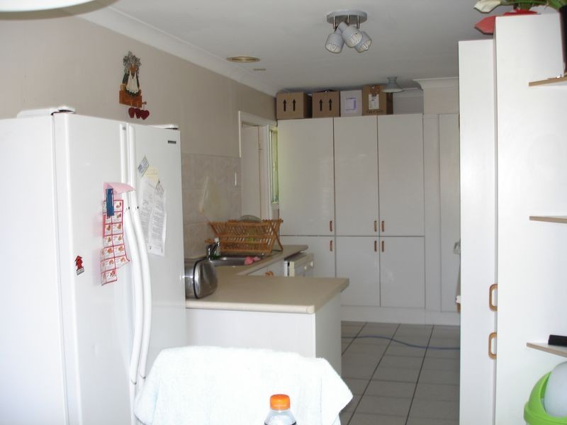 230 Bayview Street, Runaway Bay QLD 4216