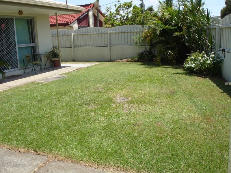 230 Bayview Street, Runaway Bay QLD 4216