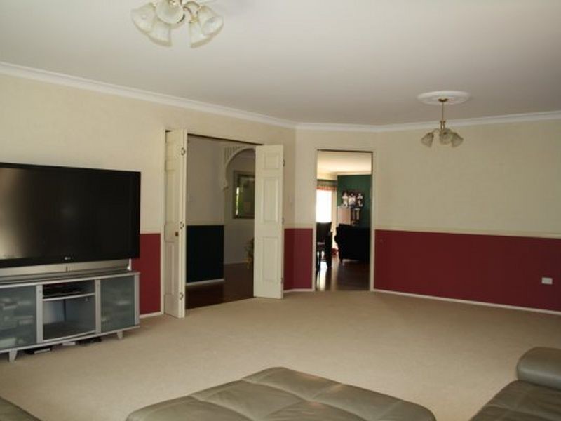7 Wombat Ct, Capalaba QLD 4157