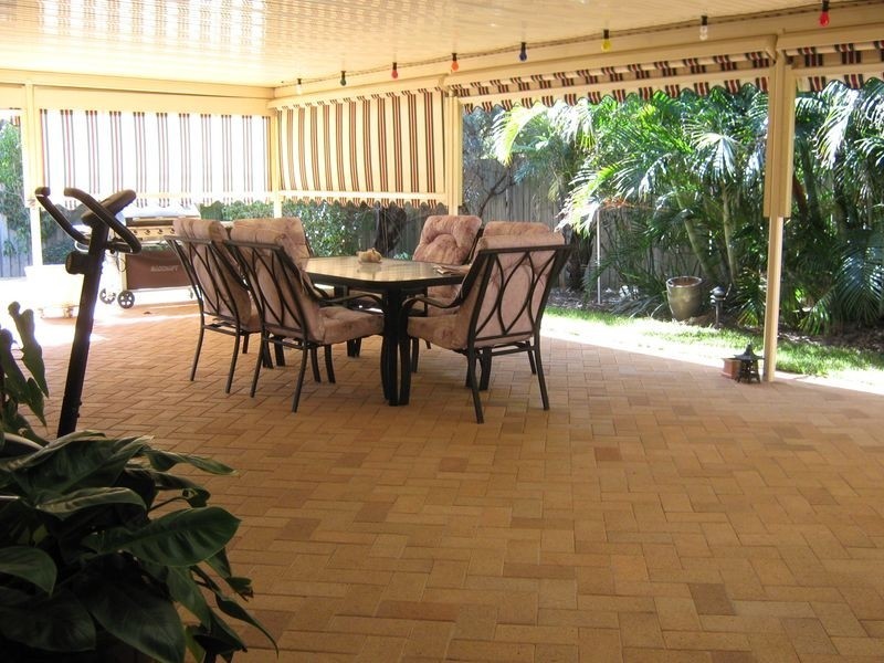 6 Serena Court, Birkdale QLD 4159