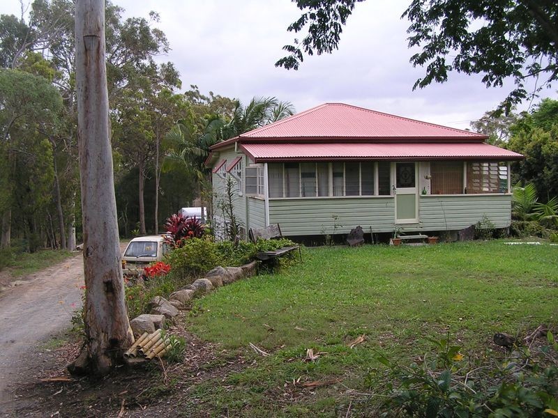 315 Redland Bay Road, Capalaba QLD 4157