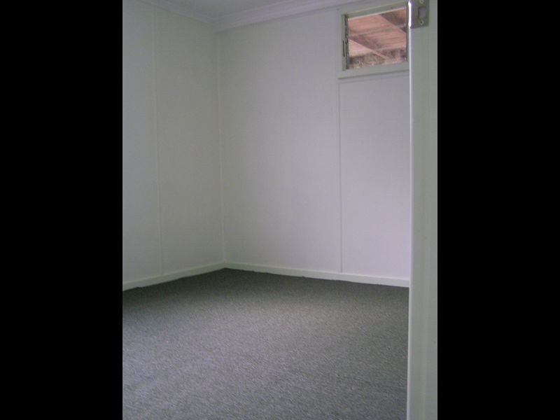 315 Redland Bay Road, Capalaba QLD 4157