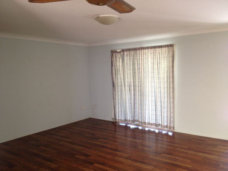 28 Currawong Street, Birkdale QLD 4159