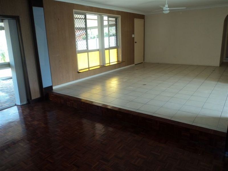 4 Ascot Court, Alexandra Hills QLD 4161