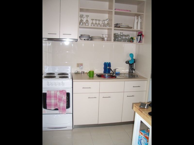 2A Beach Street, Cleveland QLD 4163