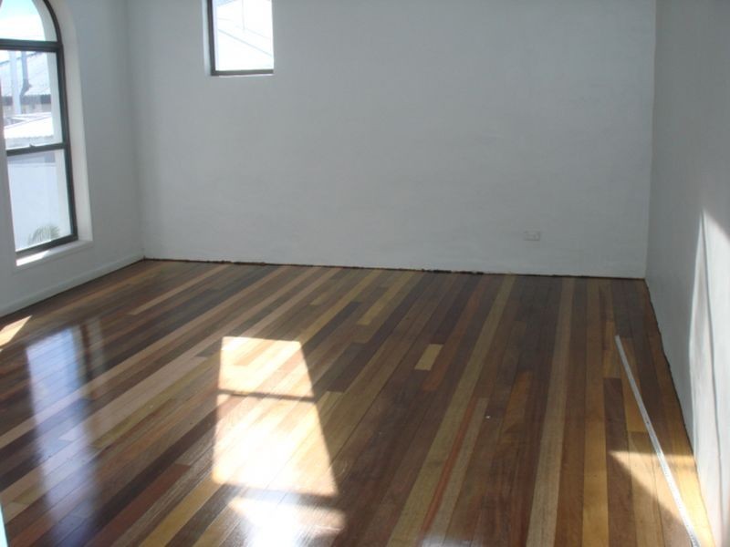 235 Shore Street, Cleveland QLD 4163