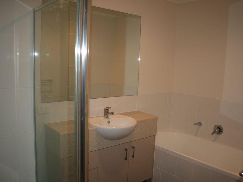 2/70 Bowen Street, Capalaba QLD 4157