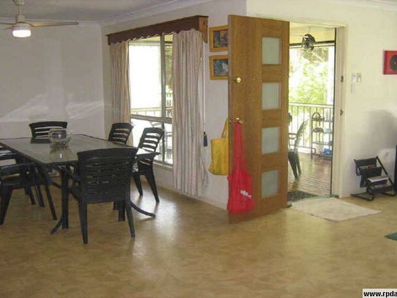 19 Perulpa Street, Coochiemudlo Island QLD 4184