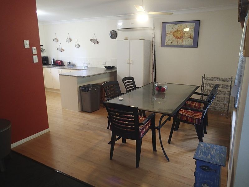 19 Perulpa Street, Coochiemudlo Island QLD 4184