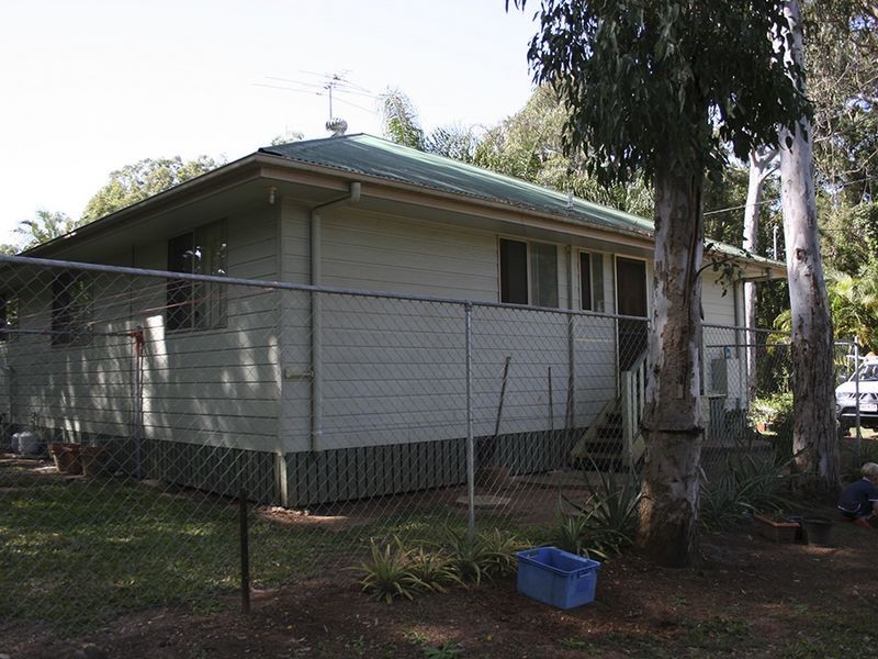 19 Perulpa Street, Coochiemudlo Island QLD 4184