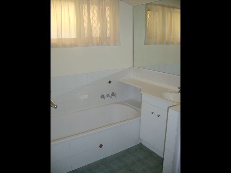 16 Balandra Street, Capalaba QLD 4157