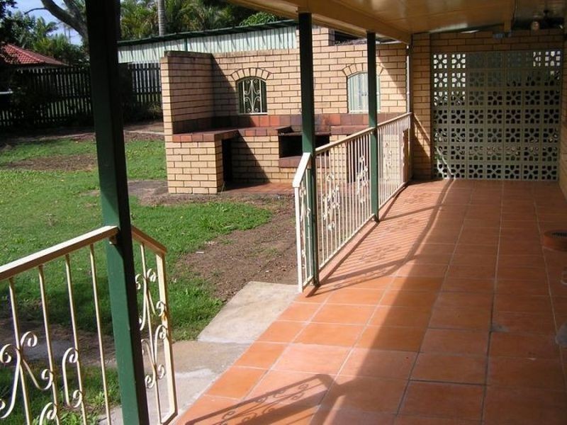 16 Balandra Street, Capalaba QLD 4157